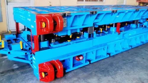 Az automata soros öntőformák segítik az autóipari bélyegzési folyamatot a nagy sebességű automatizálás felé.